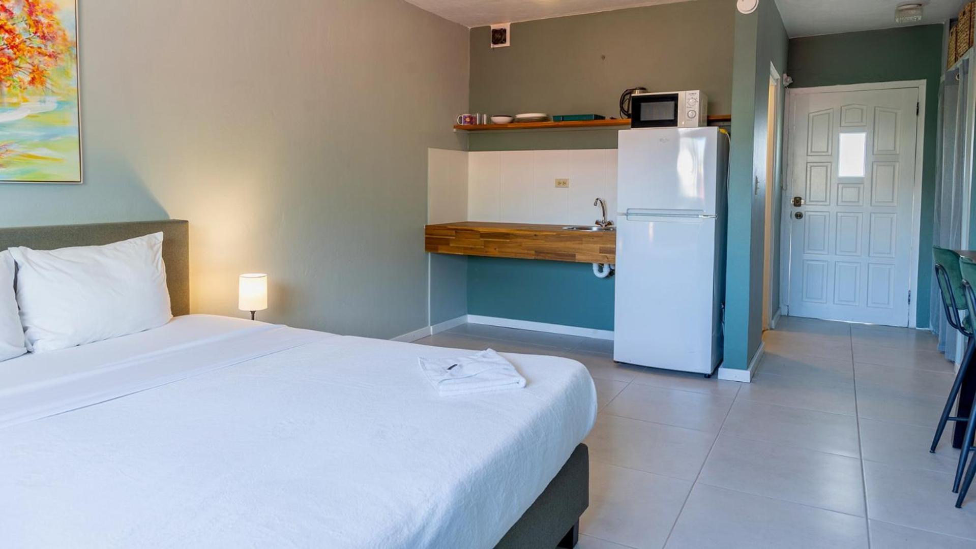 Talk Of The Town Inn & Suites - St Eustatius Oranjestad  Exteriér fotografie